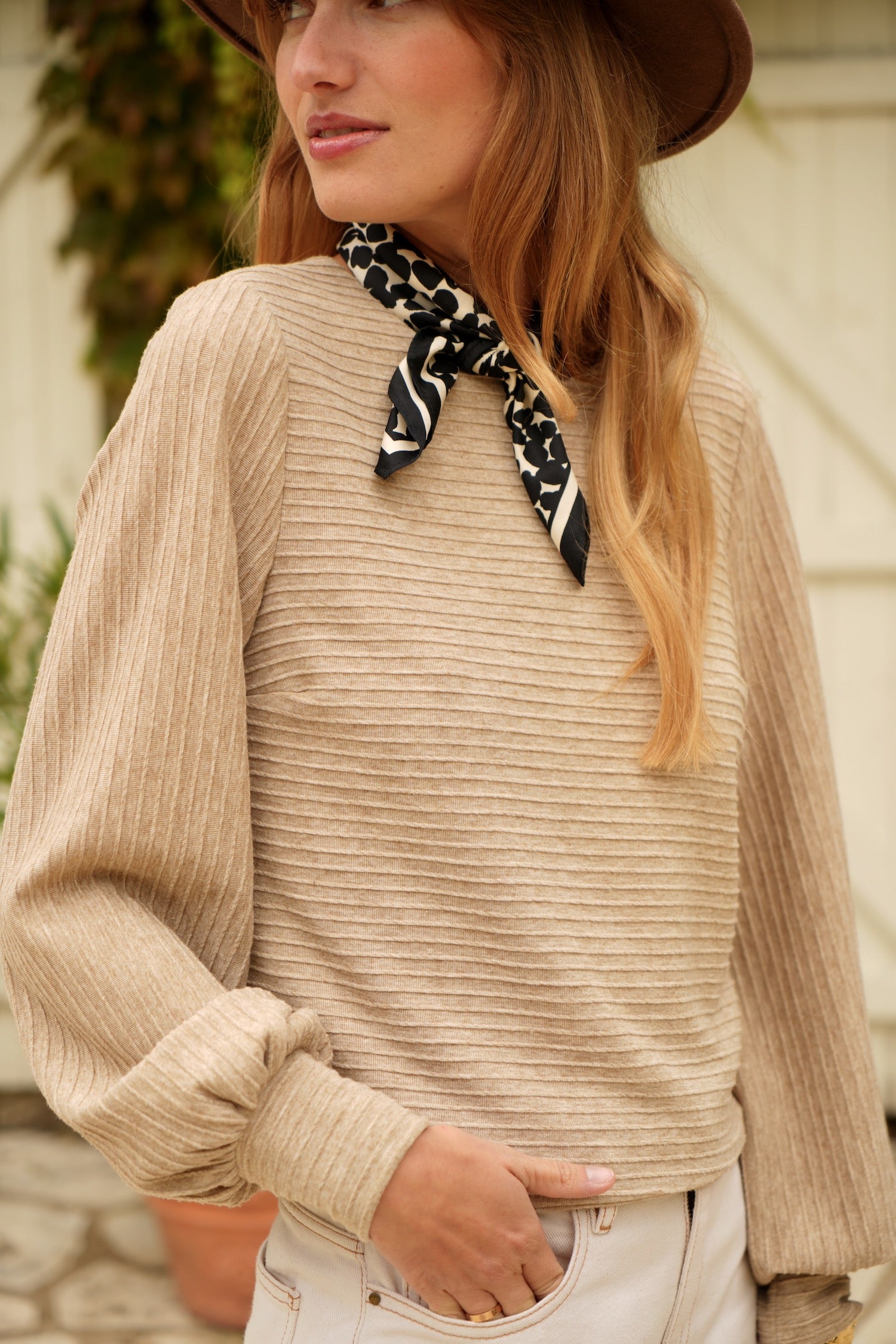 Top Loulou maille beige