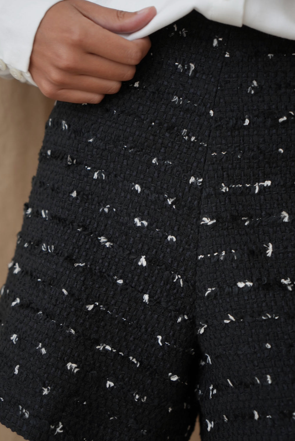 Short Alanis tweed noir