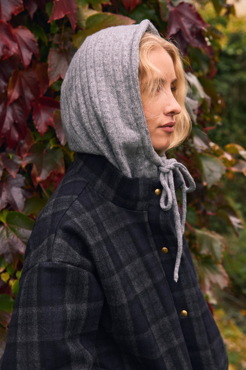 Cagoule Edna maille grise (disponible le 17.10)